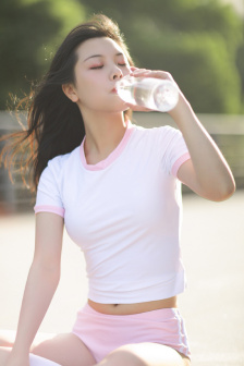 蜜汁樱桃林妙妙最后和谁在一起了